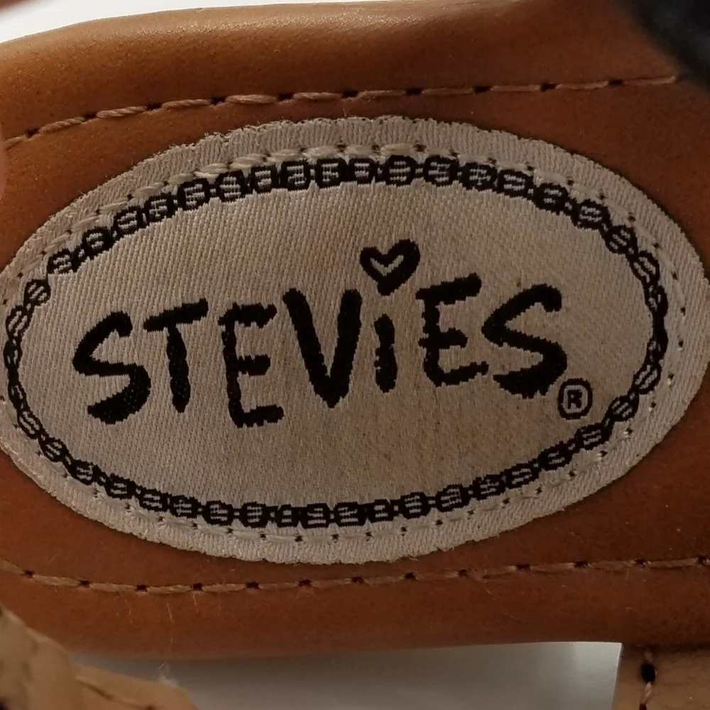 Stevies Studded Black Sandals 13Y